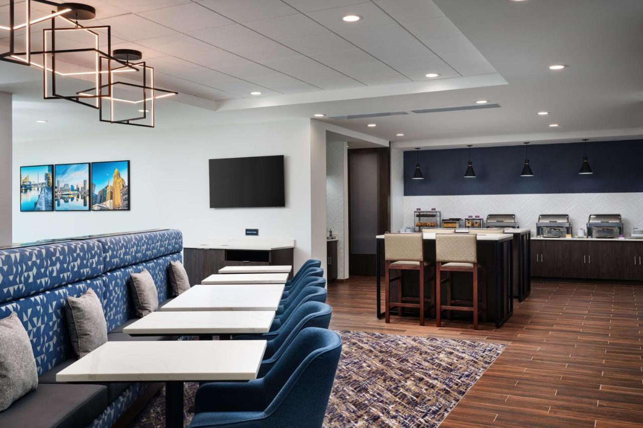 Hampton Inn Towson Downtown Eksteriør billede