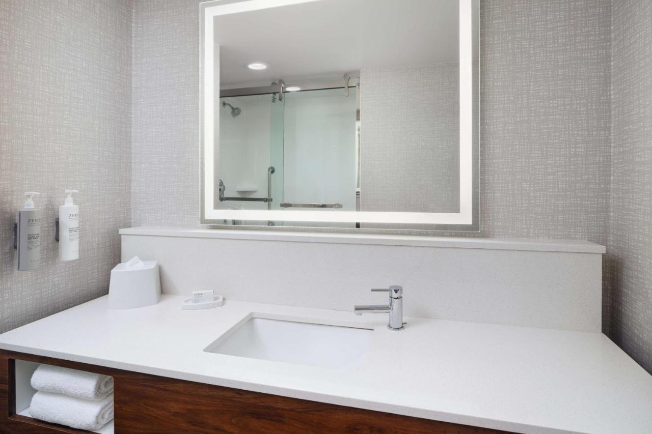 Hampton Inn Towson Downtown Eksteriør billede