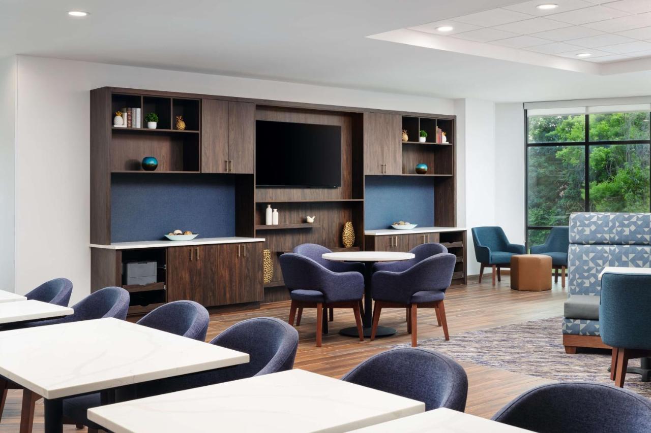 Hampton Inn Towson Downtown Eksteriør billede